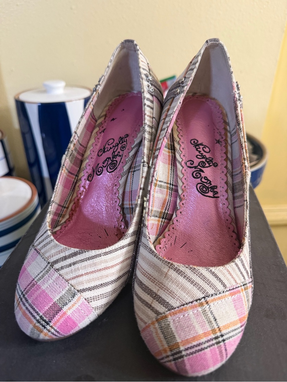 naughty monkey Pink Plaid Pumps
